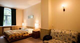 Гостиница Абрамцево Хотьково Стандартный двухместный номер с 1 кроватью или 2 отдельными кроватями-22